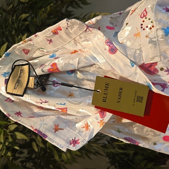 Blume Vader (Balenciaga Graffitti like) blouse NWT - Picture 5 of 13